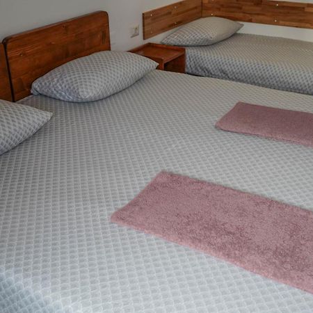 Pensiunea Giulia Home Dezmir Exterior foto