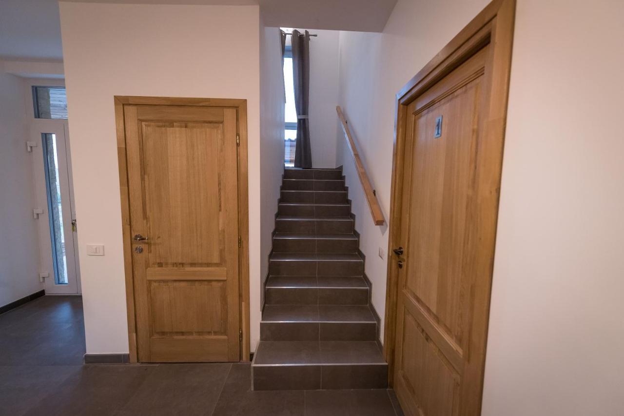 Pensiunea Giulia Home Dezmir Exterior foto